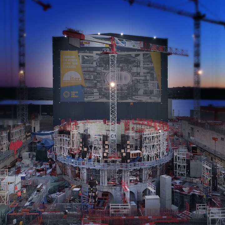 Chantier du réacteur ITER, industrie nucléaire